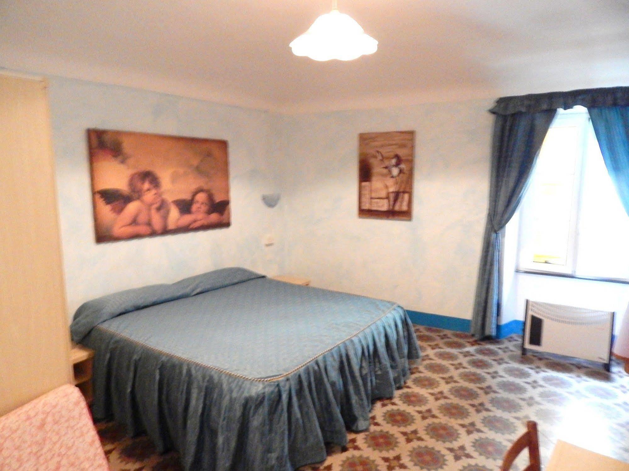 Hotel Glicine Noli Zewnętrze zdjęcie